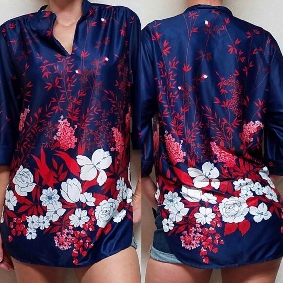 VINTAGE 70s Di Carlo Blue Floral V-neck Blouse - Picture 1 of 13